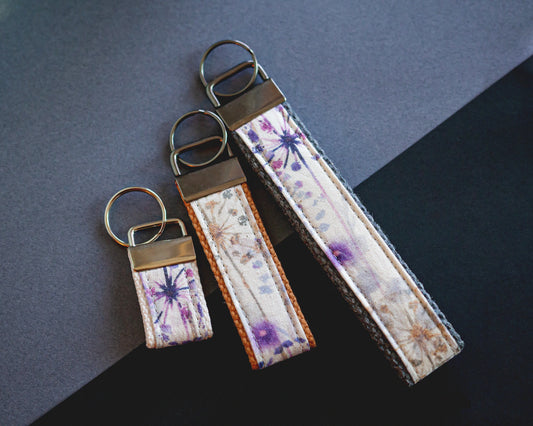 Dandelions Floral Loop Keychains