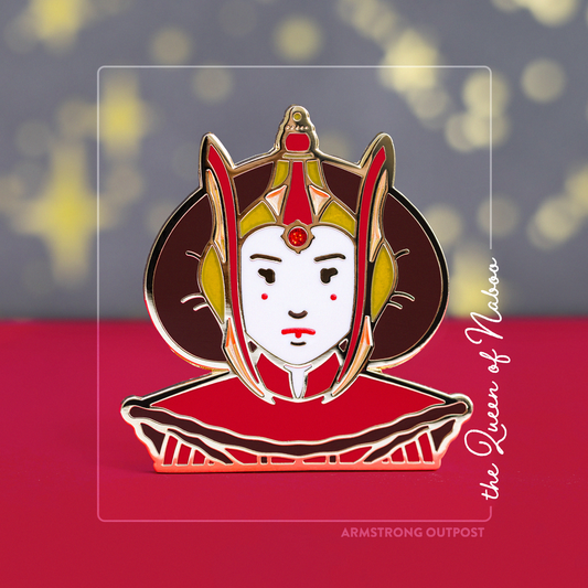 The Queen ✧ Minimalist Pin