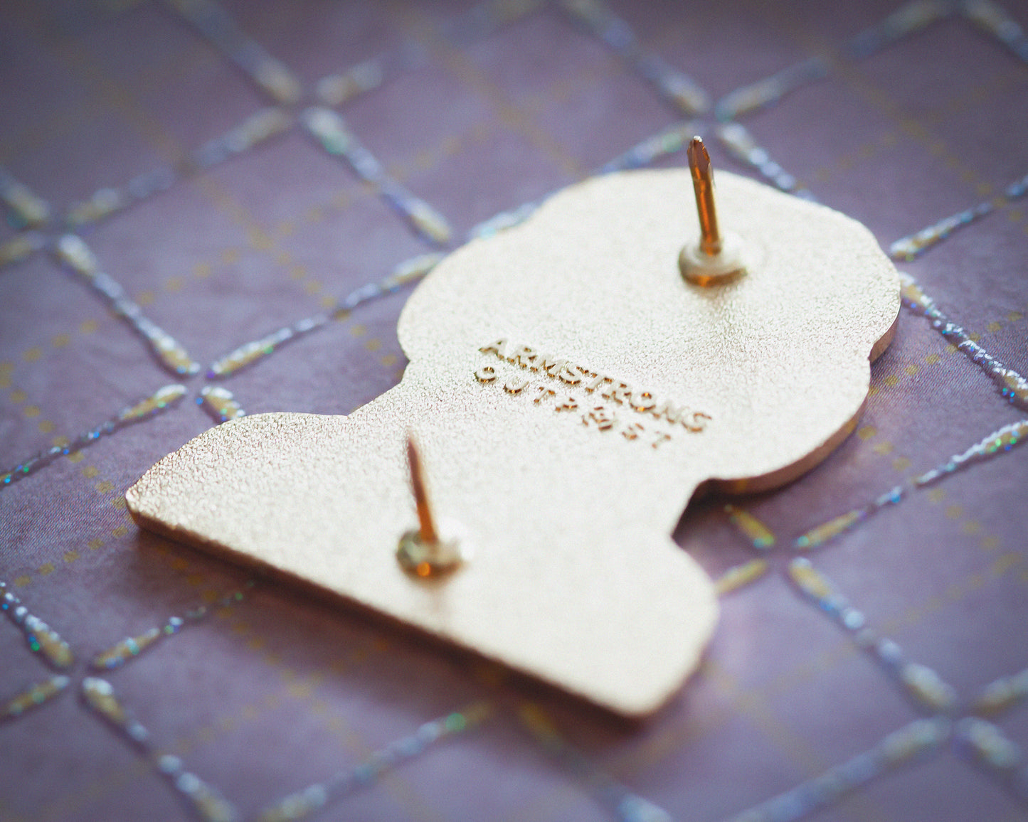 SALE! Picnic Senator ✧ Minimalist Pin