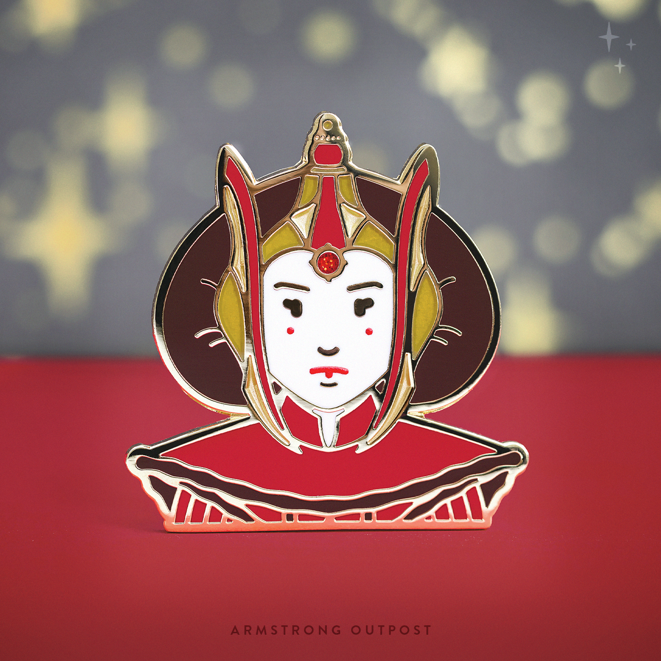 The Queen ✧ Minimalist Pin